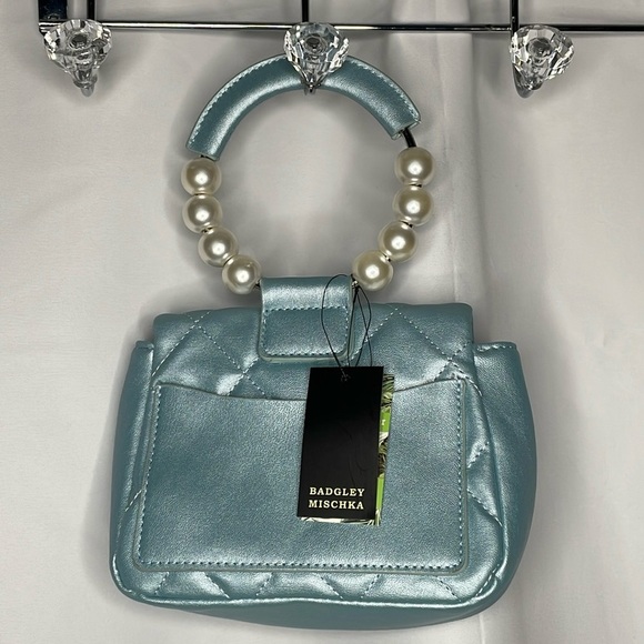Badgley Mischka Vegan Leather Metallic Blue Pearl Crossbody - Picture 2 of 12